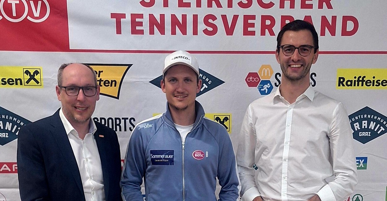 Steve Rettl Trainer des Jahres International